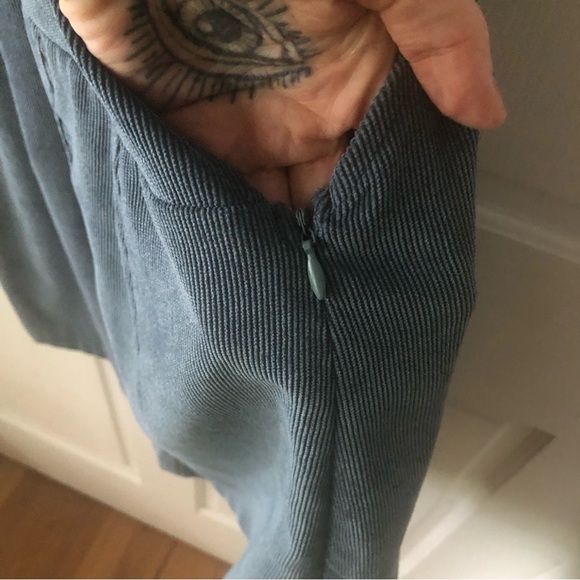 Bib Overall mini skirt a line powder blue corduroy - Picture 2 of 5